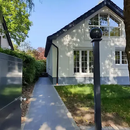 Homestay Comfortable In Location