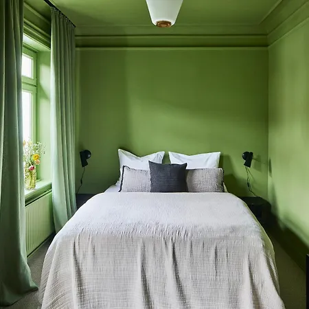Hotel Strandhotel Blankenese 4*