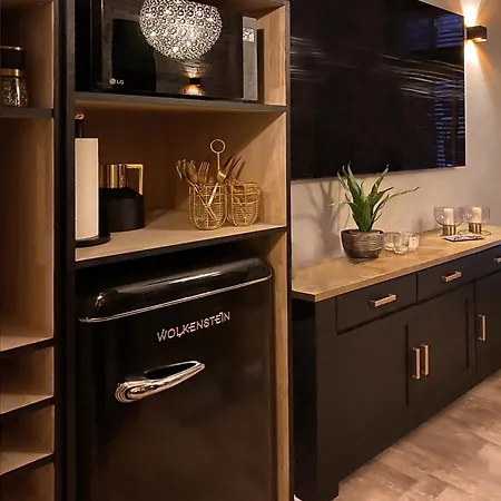 Black 2 Luxus In Alsternaehe