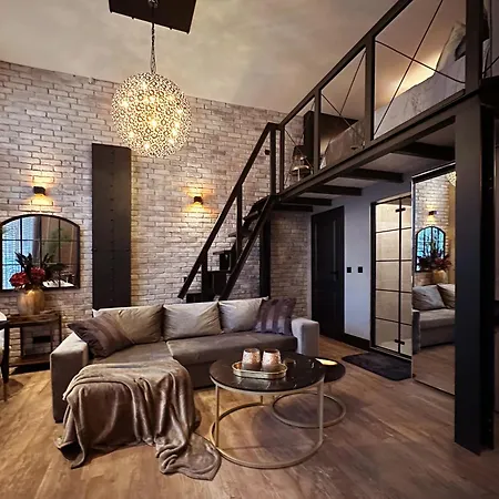 Apartment Black 2 Luxus In Alsternaehe Hamburg