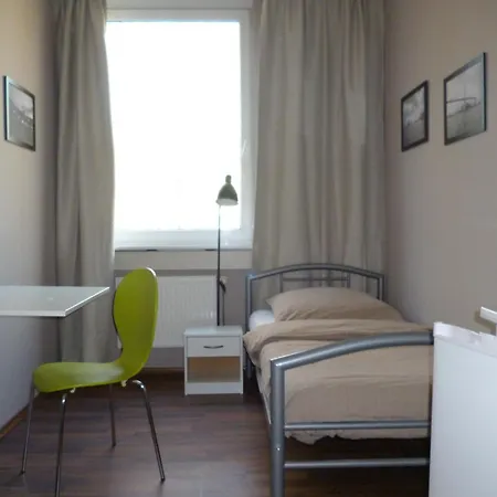 Inn Bergedorf Haus 9 *