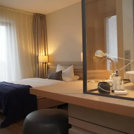 Zollenspieker Fährhaus 4*