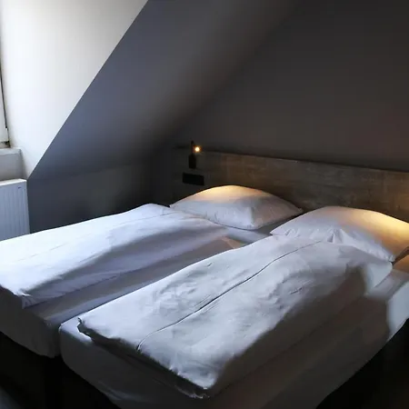 Hotel Urban 3*