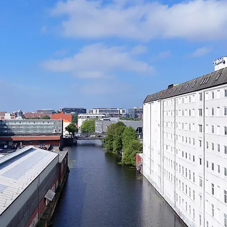 Exklusives Hafen-appartement Mit Whirlpool, Mit Wasserblick, City-nah & Eigenem Parkplatz