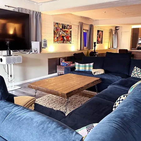 Exklusives Hafen-appartement Mit Whirlpool, Mit Wasserblick, City-nah & Eigenem Parkplatz * Hamburgo