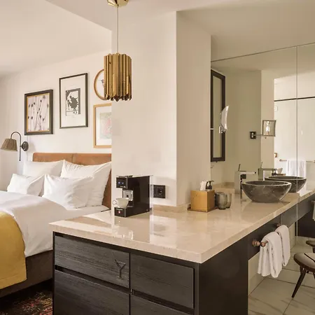 Hotel The Nikolai - Leonardo Limited Edition