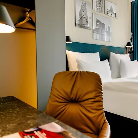 One Am Michel 3* Hamburg