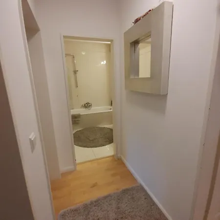 Apartment Alsternaehe 2 Minuten Fussweg Hamburg