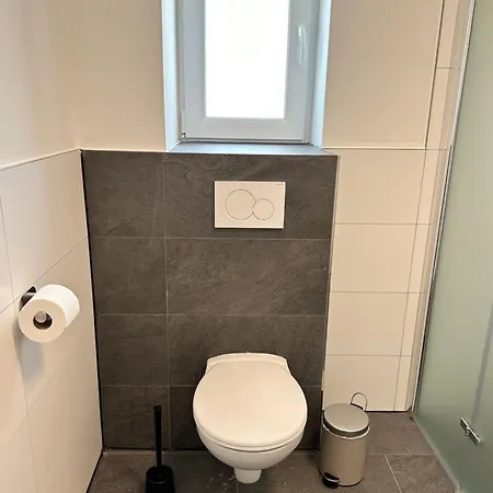 Lagom - An Der Barclays Arena Hamburg