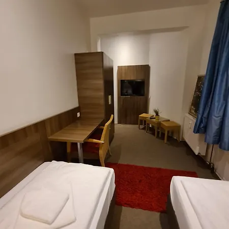 Hotel Cch Zentrum 4*