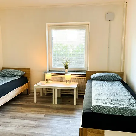 Apartment Hh - *