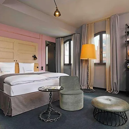 25hours Altes Hafenamt Hotel 4*