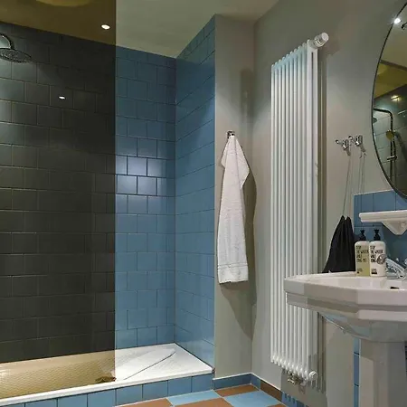 25hours Altes Hafenamt 4* Hamburgo