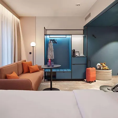 Novotel Station Hotel