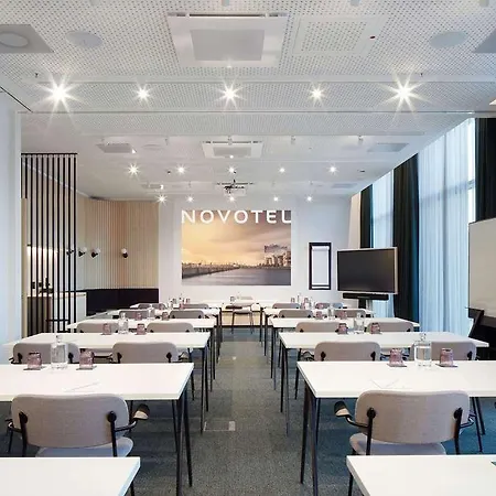 Novotel Station Hotel *
