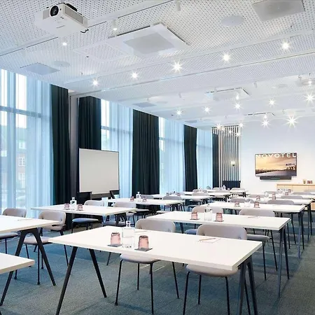 Hotel Novotel Station *