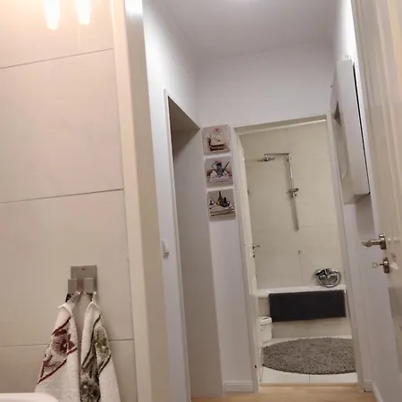 Apartment Alsternaehe 2 Minuten Fussweg