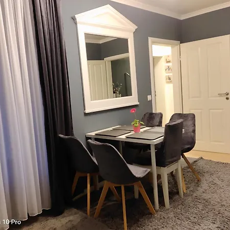 Apartment Alsternaehe 2 Minuten Fussweg