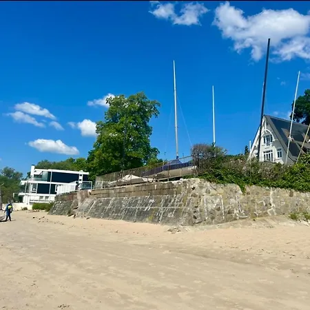 Villa Luxurious - 100 M From The Elbe Falkensteiner Ufer