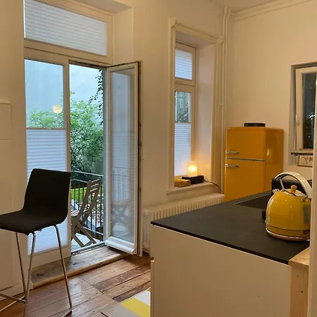 H12 * Hamburg