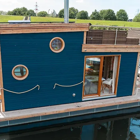 Tiny-hausboot Irene Mit Kamin Und Dachterrassenlounge * Hamburg