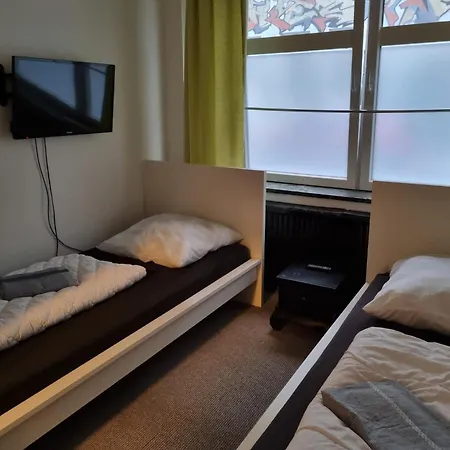 Paulibude Hostel *