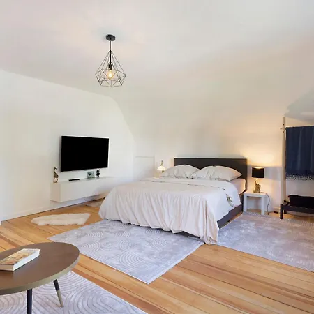 Gp Urban Holiday home