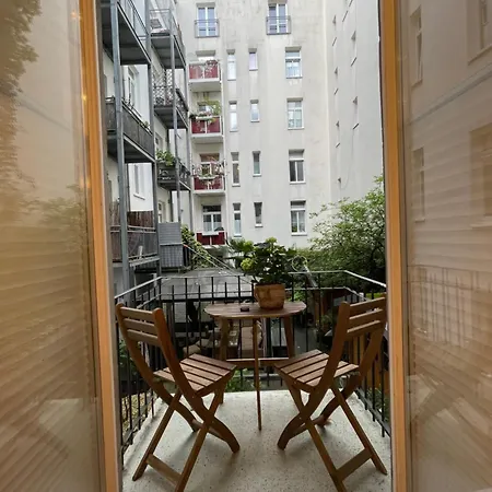 He12 Apartment