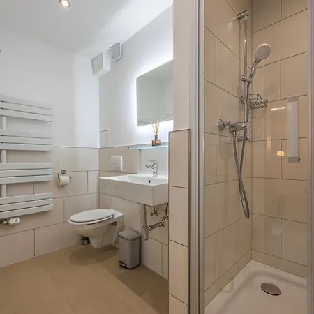 Apartment Studio-apartment - Zentral, Modern, Exklusiv - Fuer 2-4 Gaeste *
