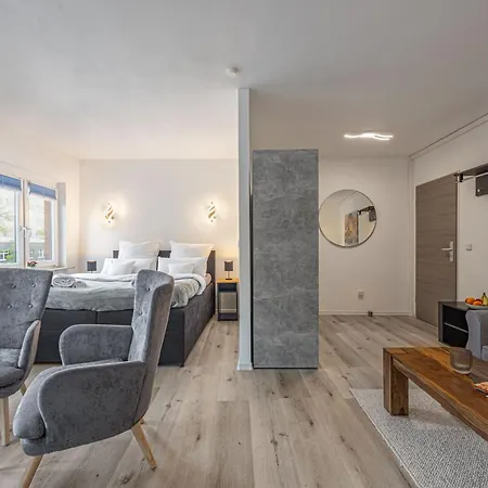 Studio-apartment - Zentral, Modern, Exklusiv - Fuer 2-4 Gaeste Apartment