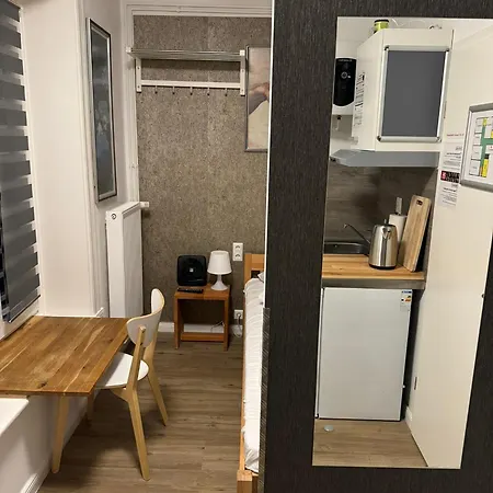 Pauli Hostel