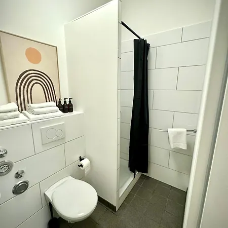 Apartment Elbapartment 29 Qm Mit Eigenem Badezimmer Hamburg