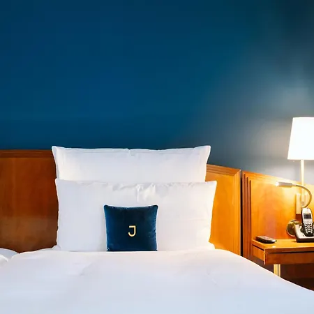 Louis C. Jacob 5* Hamburg