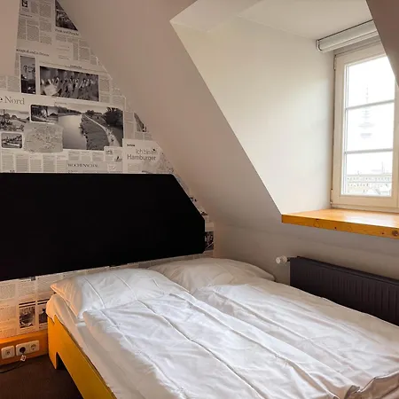 Superbude Hamburg St Pauli Hotel 3*