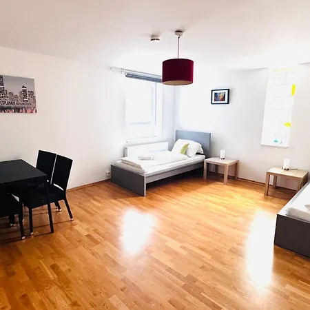 Taparia Segovia Unterkunft Homestay