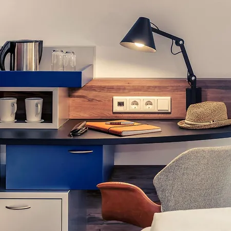 Hotel Mercure Mitte 4*