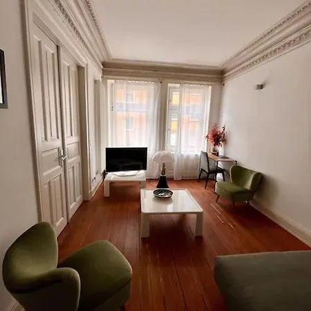 Heart Of Apartment
