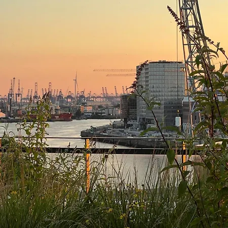 Moderne Hafencity *