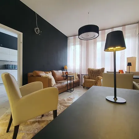 Hotel Sam - Your Cozy Stay Near Hamburg-Airport *