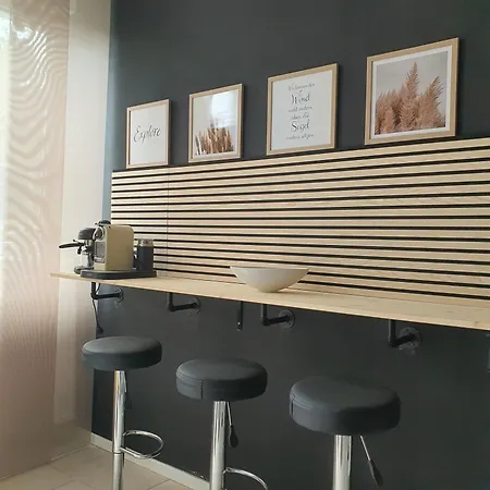Sam - Your Cozy Stay Near Hamburg-Airport Hotel
