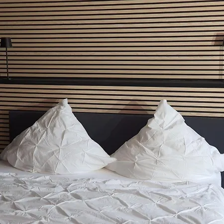 Sam - Your Cozy Stay Near Hamburg-Airport *