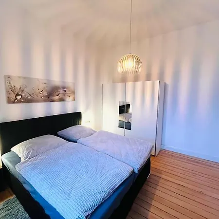 Apartment Beatles Platz Reeperbahn Ecke Grosse Freiheit *