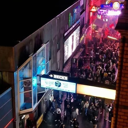 Apartment Beatles Platz Reeperbahn Ecke Grosse Freiheit