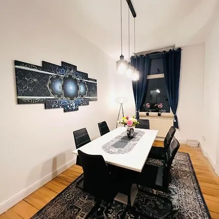 Apartment Beatles Platz Reeperbahn Ecke Grosse Freiheit *