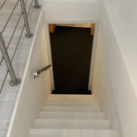 Im Alexanderstrasse Apartment *
