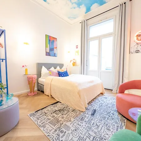 Apart Otel Retropop Design , Designerzimmer Fuer Je 2 Personen, Lage, Wifi *