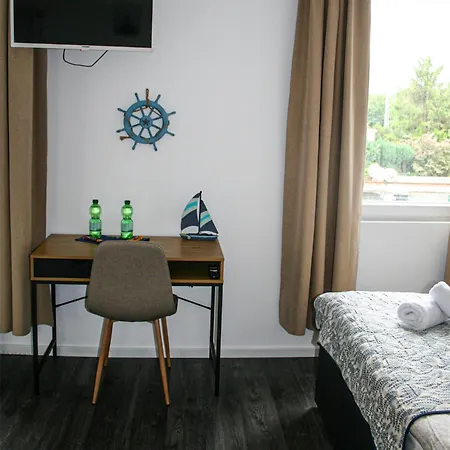 Seehafen Albergue Hamburgo