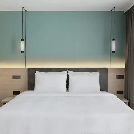 Hotel By Marriott Altona