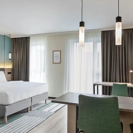 By Marriott Altona 4*