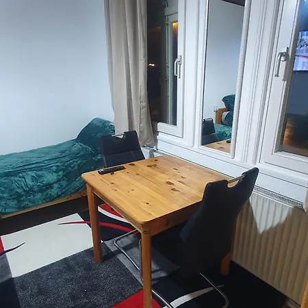 Larisa's Nr 12 Mit Parkplatz Apartment Hamburg